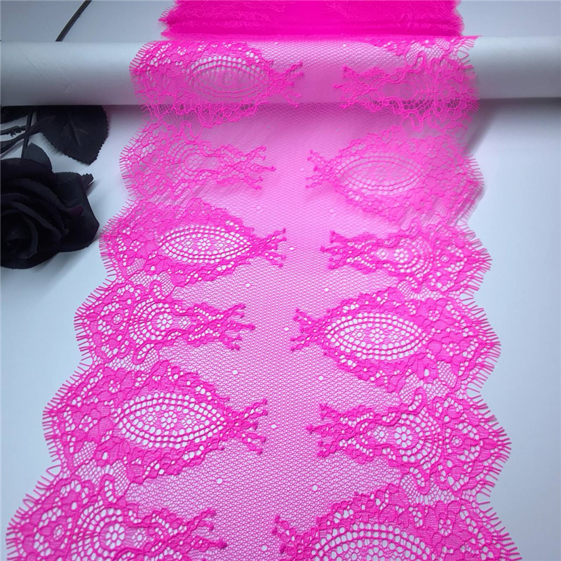 Floresan Pembe Kirpik Dantel T - Embroidery Workshop incelemesi ve fiyatı