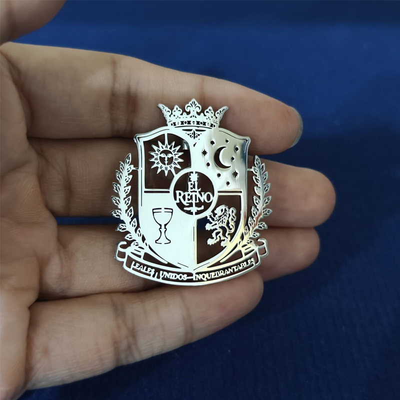 Özel Paslanmaz Çelik Logo Broş - Embroidery Illustration incelemesi ve fiyatı